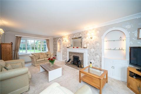14 Millbeck Green, Collingham, Wetherby, LS22 5AF
