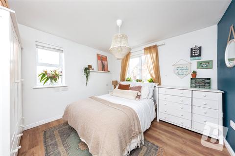 21 Goodwin Close, Chelmsford, CM2 9GX