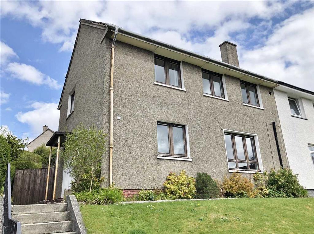 Rosslyn Avenue, East Mains, EAST... 4 bed semidetached house £132,500