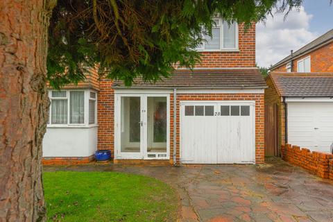 28 Petters Road, Ashtead, KT21 1NE