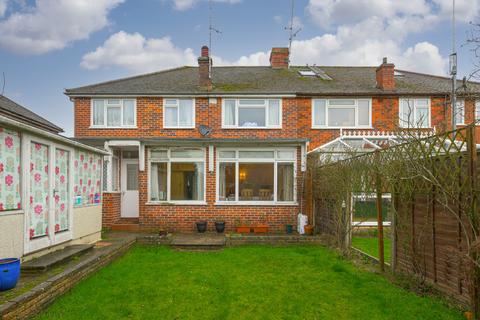 28 Petters Road, Ashtead, KT21 1NE