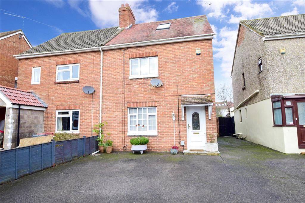 Second Avenue, Farlington, Portsmouth, Hampshire 4 bed semidetached
