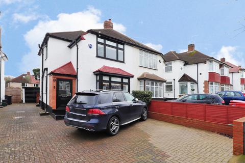 37 Elmstead Avenue, Chislehurst, BR7 6EF