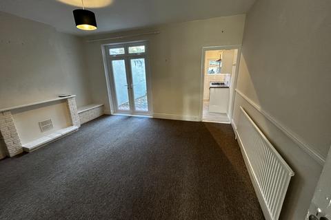 2 bedroom terraced house to rent, Merrywood Close, Southville, Bristol BS3