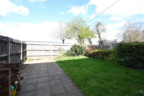 3 bedroom terraced house to rent, Winscombe, Bracknell, Berkshire, RG12