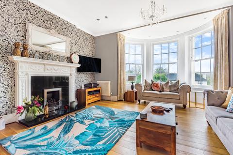 Flat 3, 19 Morden Road, London, SE3 0AD