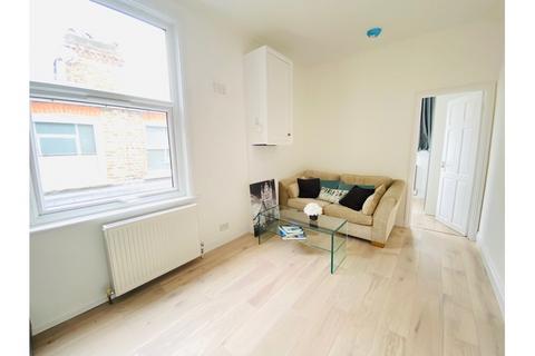 undefined, Stronsa Road, Wendell Park W12