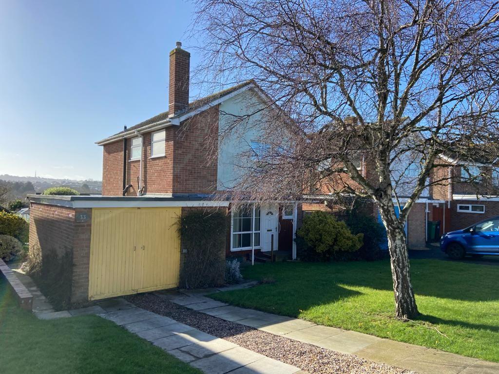 Field Barn Drive, Weymouth 3 bed detached house £330,000