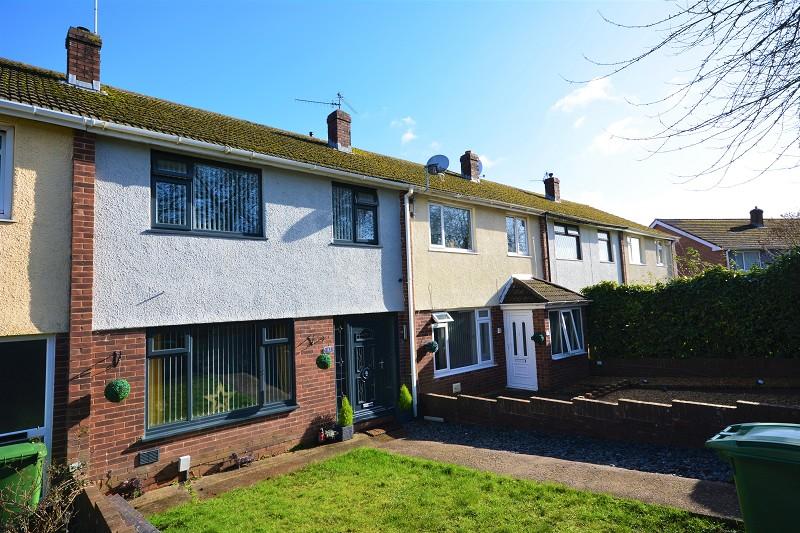 Penrhyn Close, Rumney, Cardiff. CF3 3 bed terraced house £215,000
