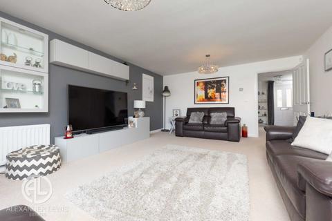 9 Davy Drive, Shefford, SG17 5ZF