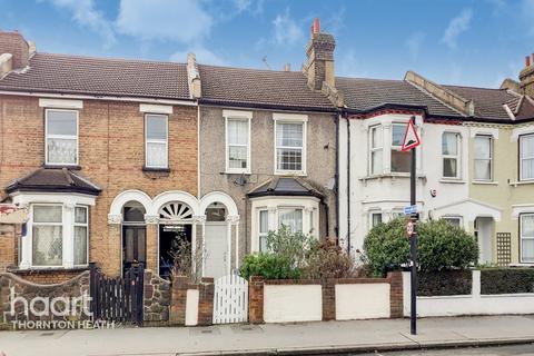 Flat A, 39 Brook Road, Thornton Heath, CR7 7RD
