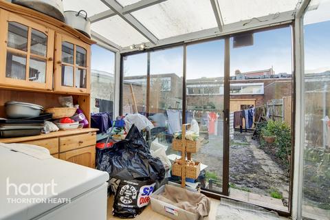 Flat A, 39 Brook Road, Thornton Heath, CR7 7RD