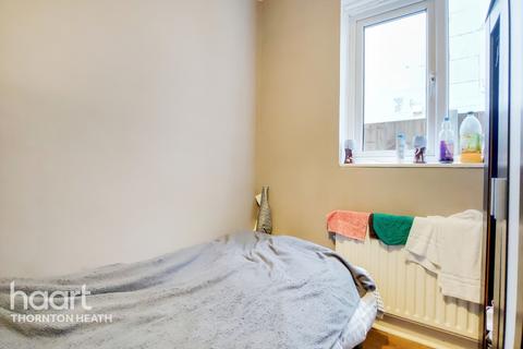 Flat A, 39 Brook Road, Thornton Heath, CR7 7RD