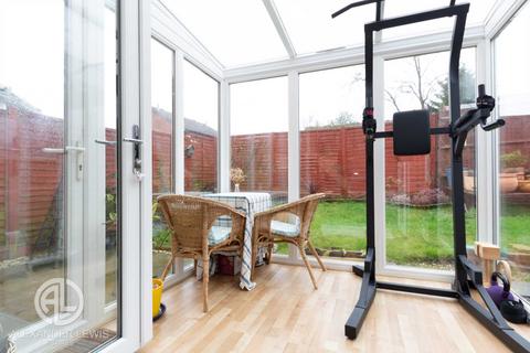 64 Sanderling Close, Letchworth Garden City, SG6 4HZ