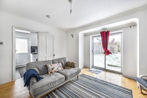 2 Nupton Drive, Barnet, EN5 2QT