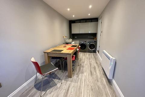 126 Kent Road, Nottingham, NG3 6BS