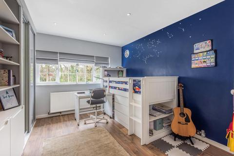 196 Bridle Road, Croydon, CR0 8HL