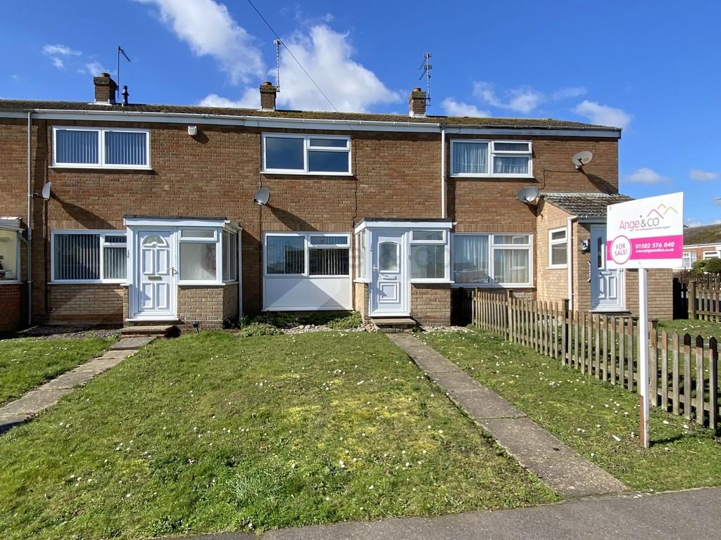 Lloyds Avenue, Kessingland, Lowestoft 2 bed terraced house £160,000