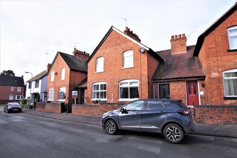 9 New Street, Uttoxeter, ST14 7QS