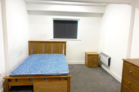 Studio to rent, Lake Road, Portsmouth