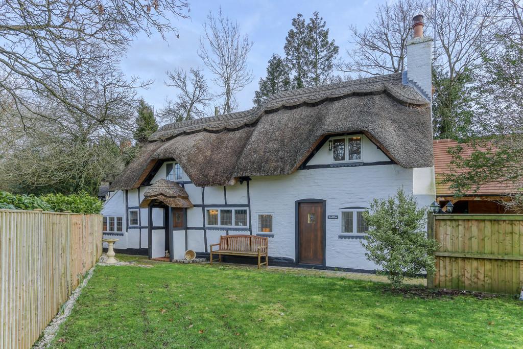Appletree Lane, Inkberrow, Worcester... 2 bed cottage £375,000