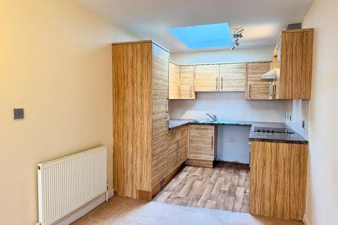 2 bedroom apartment to rent, Peacock Lane, Plymouth