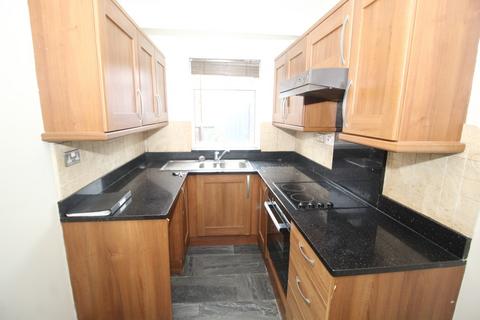 2 bedroom terraced house to rent, Lee Brigg, Altofts