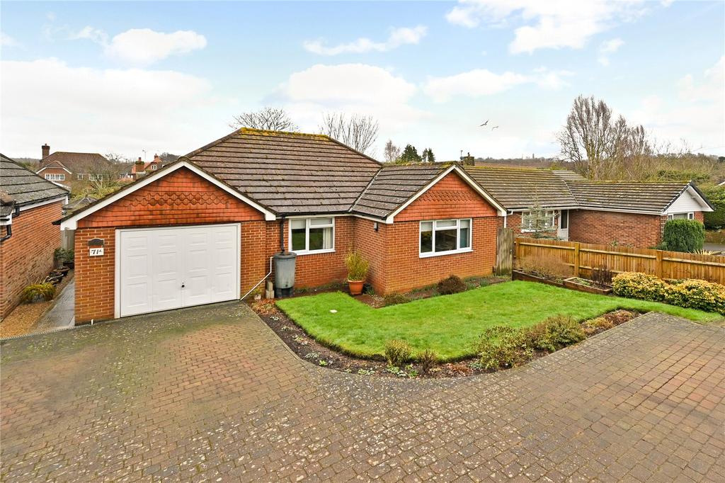Kennington Road, Willesborough Lees... 4 bed bungalow £495,000