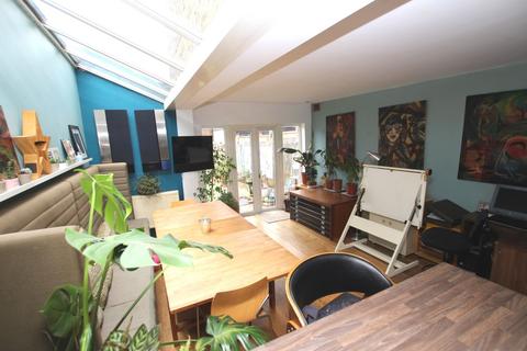 127 Crayford Road, Crayford, Dartford, DA1 4AS