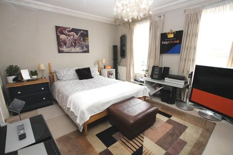 127 Crayford Road, Crayford, Dartford, DA1 4AS