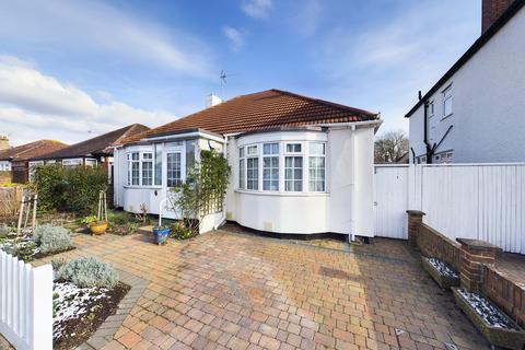 6 Lime Grove, Ruislip, HA4 8RY