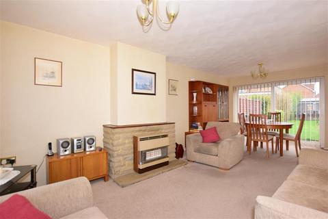 44 Cirrus Crescent, Gravesend, DA12 4QT