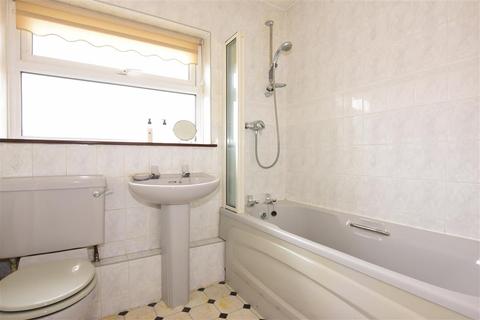 44 Cirrus Crescent, Gravesend, DA12 4QT