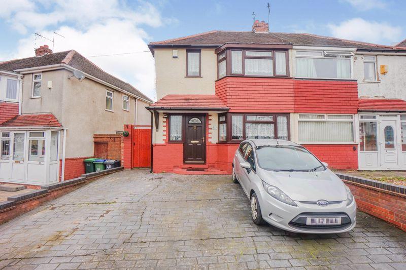 Hydes Road, West Bromwich 2 bed semidetached house £195,000