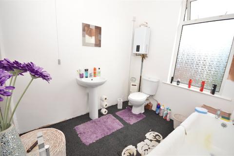 7 Dobson View, Leeds, LS11 5PA