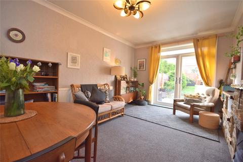 19 Ashleigh Avenue, Wakefield, WF2 9DA