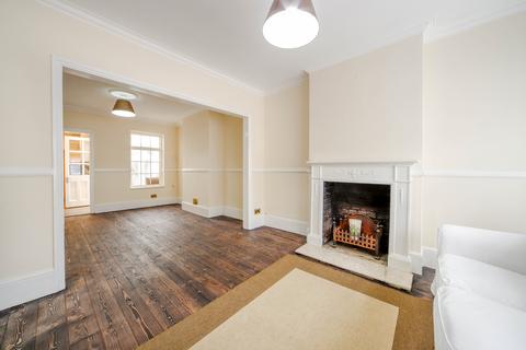 42 Raynton Road, Enfield, EN3 6BS