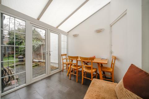 42 Raynton Road, Enfield, EN3 6BS