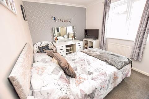 53 Coates Road, Exeter, EX2 5RW