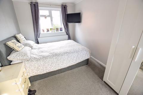 53 Coates Road, Exeter, EX2 5RW
