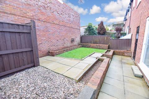 53 Coates Road, Exeter, EX2 5RW