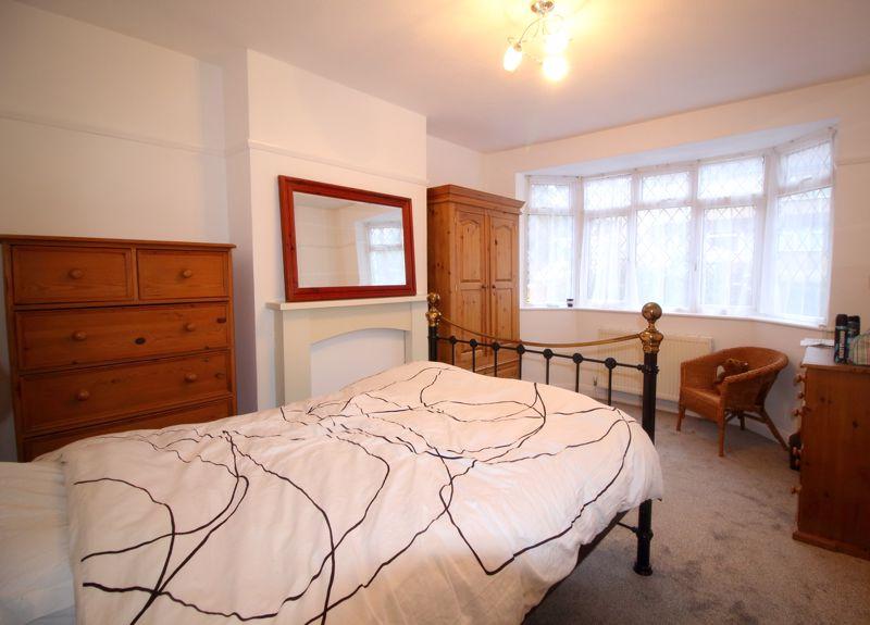 Bedroom two / lounge