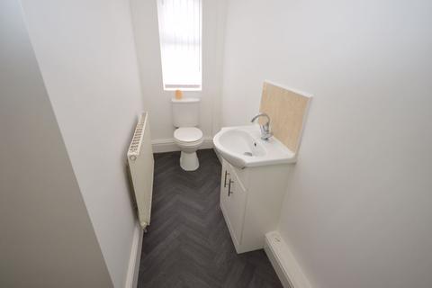 261 Hale Road, Widnes, WA8 8QB