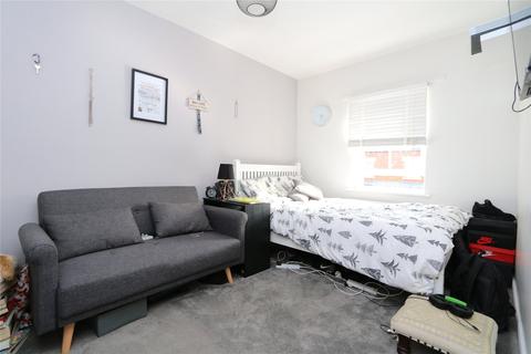 39 Barr Piece, Wolverton, Milton Keynes, MK12 5GN