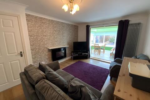 15 Bayley Close, Hyde, SK14 4TL