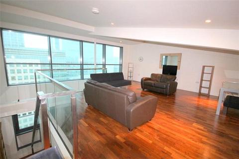 2 bedroom apartment to rent, Discovery Dock Apartments East, 3 South Quay Square, London, E14