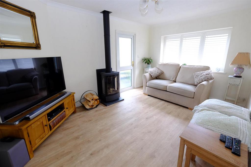 Four Horseshoes, Graveney, Faversham 2 bed park home £119,995