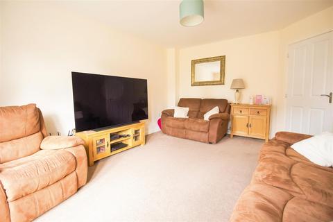 78 Ashpole Avenue, Wootton, Bedford, MK43 9ED