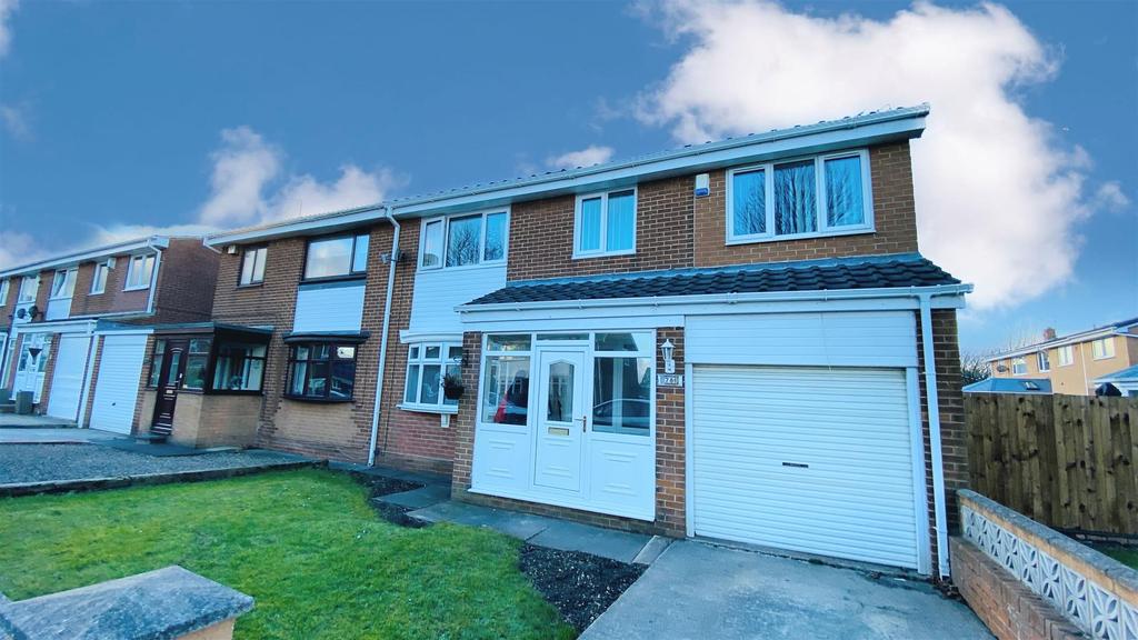 Neasham Road, Seaham 4 bed semidetached house £229,950
