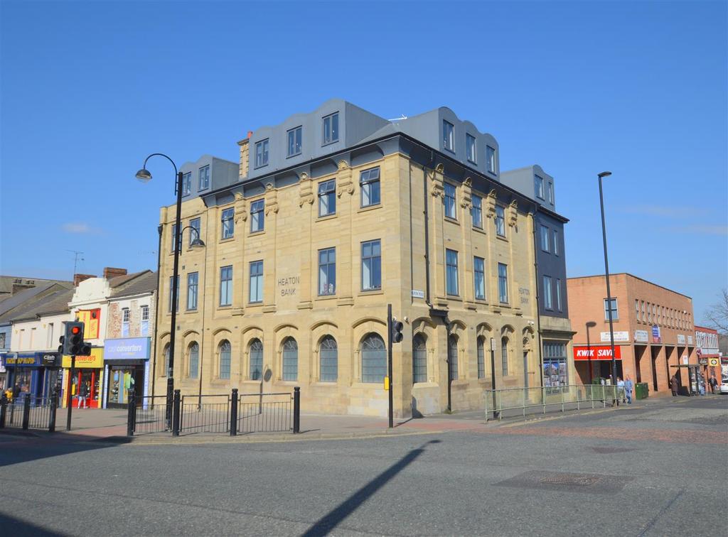 12 Heaton Bank Exterior (1).jpg